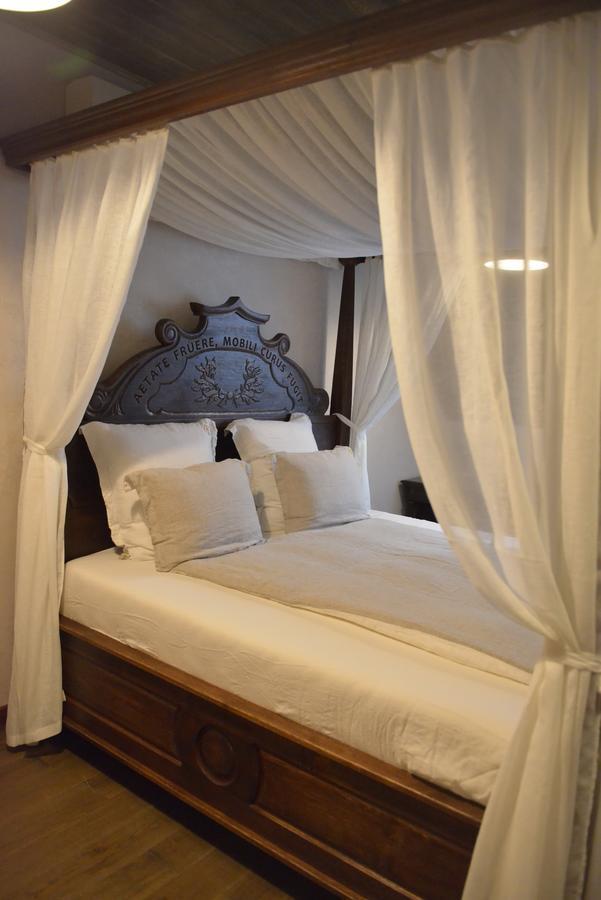 Folvark Gvozd Otel Kamenyuky Dış mekan fotoğraf