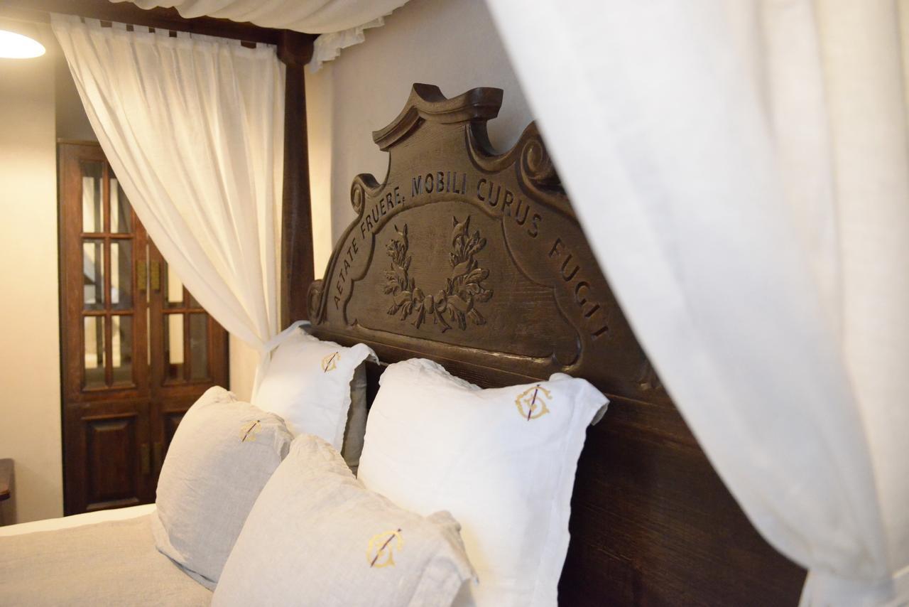 Folvark Gvozd Otel Kamenyuky Dış mekan fotoğraf