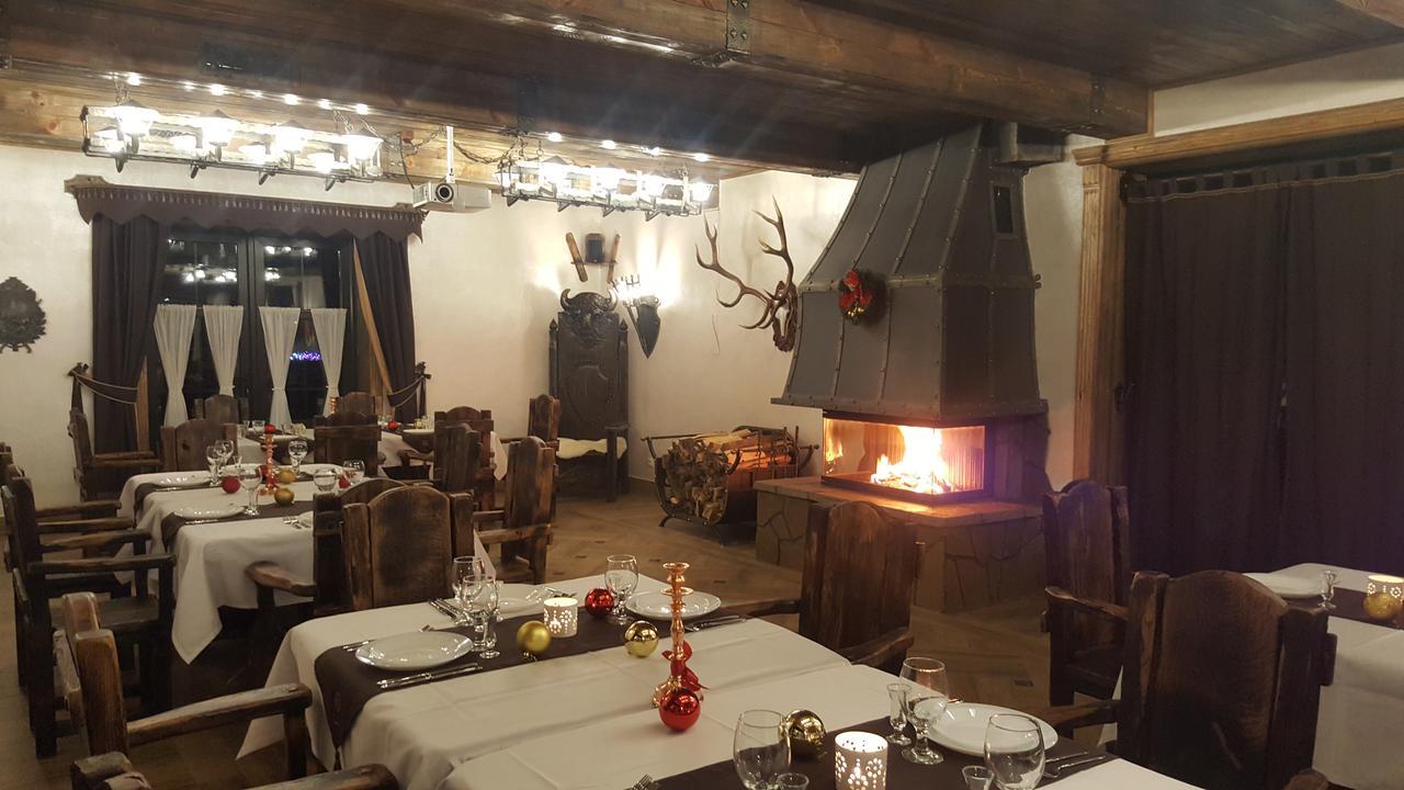 Folvark Gvozd Otel Kamenyuky Dış mekan fotoğraf