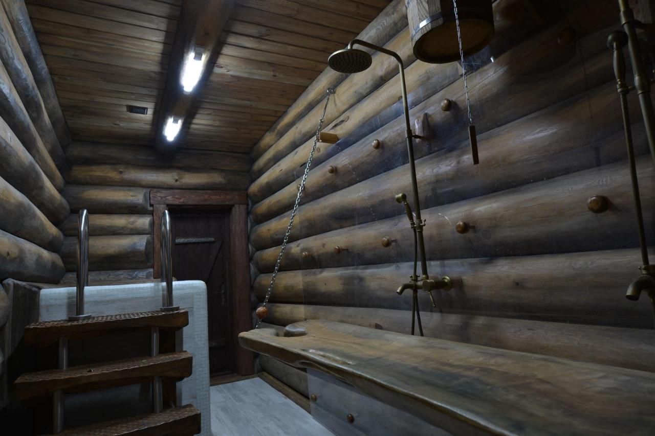 Folvark Gvozd Otel Kamenyuky Dış mekan fotoğraf